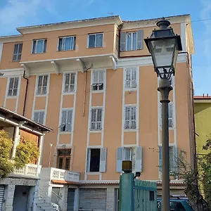 garibaldi-111.hotelitalianriviera.com/